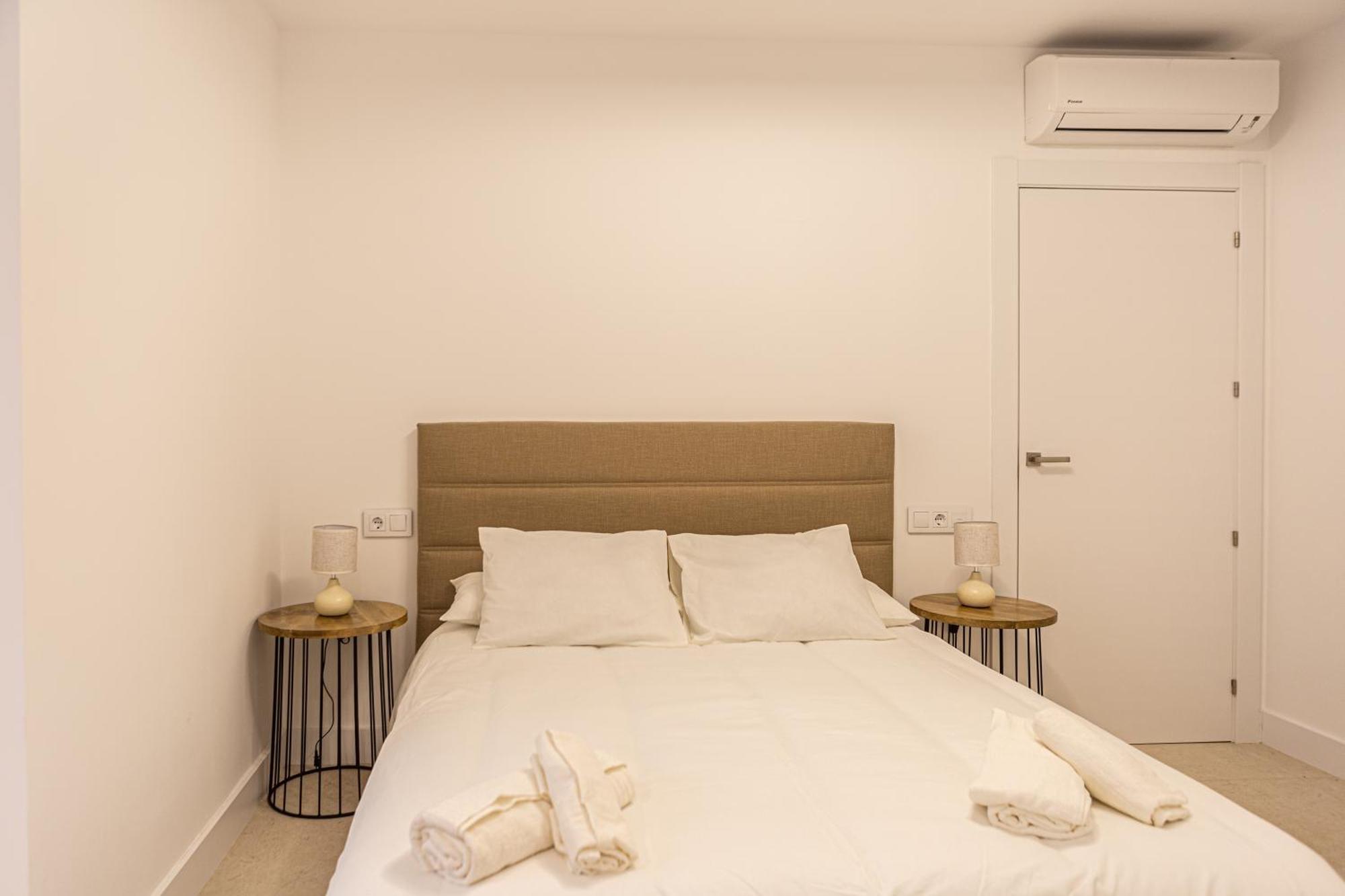 Royar Apartamentos Jaen Bagian luar foto