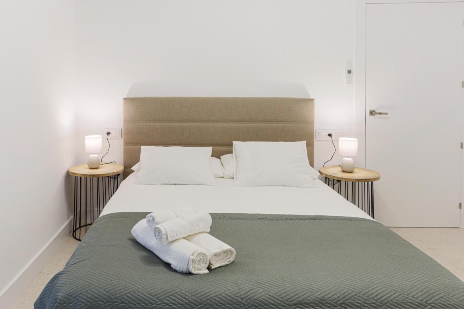 Royar Apartamentos Jaen Bagian luar foto